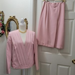 Vintage 2 piece Suit- Jacket/ Skirt Set